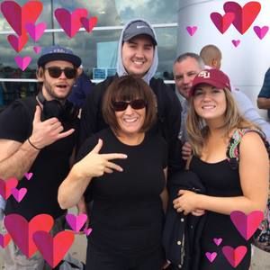 Meet your Posher, Frances